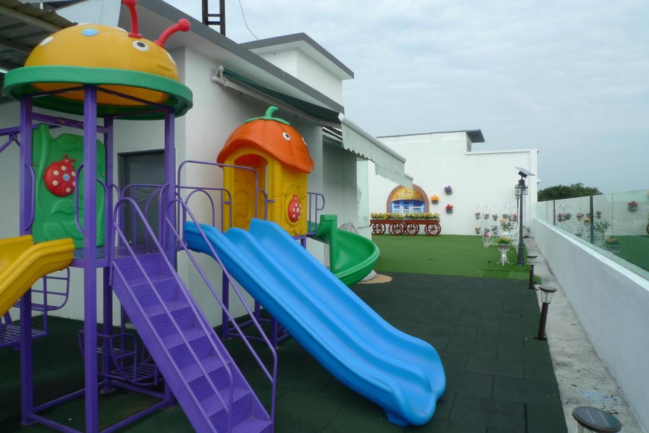 A+ Boutique Hotel Sekinchan Buitenkant foto
